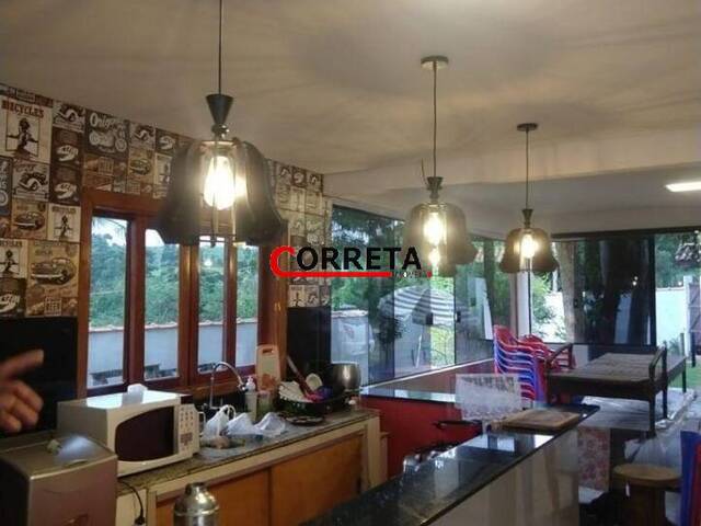 Casa para Venda em Ibiúna - 4