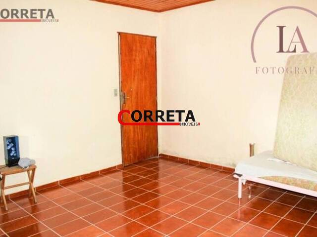 Casa para Venda em Ibiúna - 2