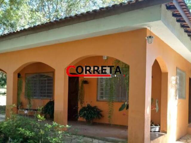 Casa para Venda em Ibiúna - 5