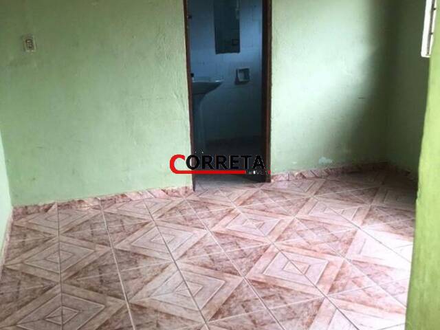 Casa para Venda em Ibiúna - 3