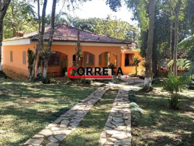 Casa para Venda em Ibiúna - 2