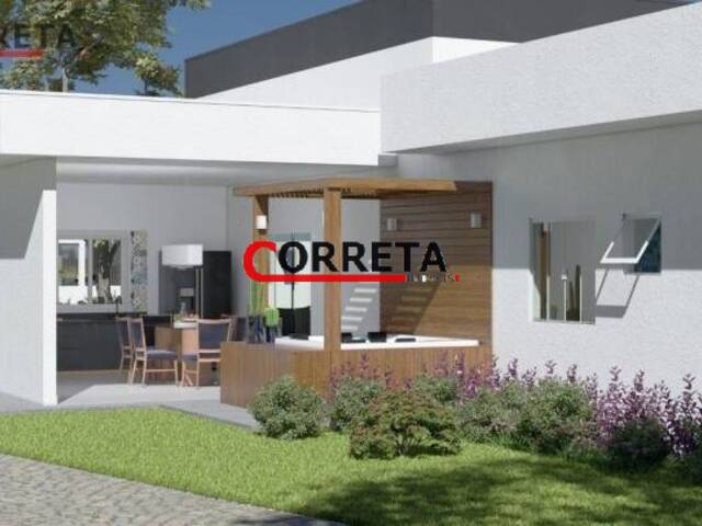 Casa para Venda em Ibiúna - 4