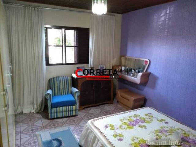 Casa para Venda em Ibiúna - 4