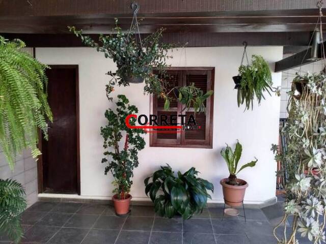 Casa para Venda em Ibiúna - 2