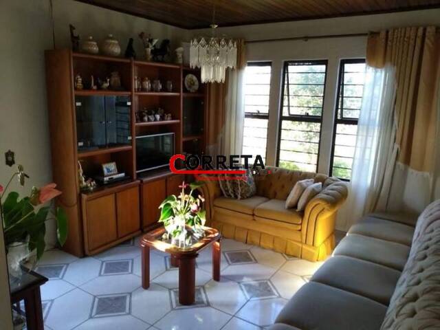 Casa para Venda em Ibiúna - 3